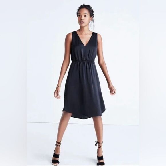 Madewell Little Black A Night Out V-Neck Dress - Picture 1 of 13